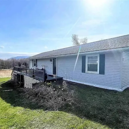 Close To Skiing And Hiking, Walk To Main Street